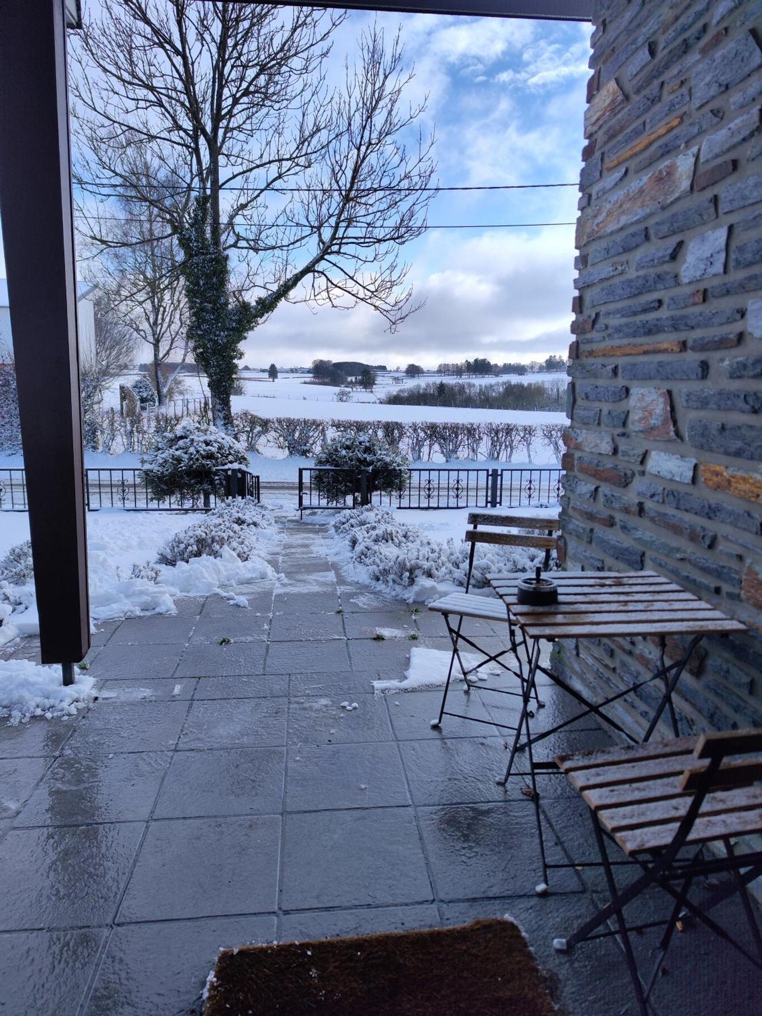 Lanonweye Hotell Waimes Eksteriør bilde
